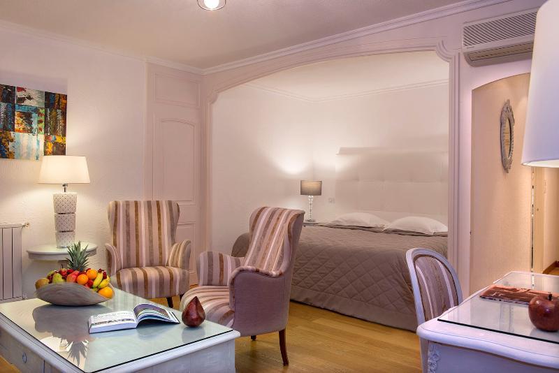 La Bastide De Tourtour Hotel & Spa Εξωτερικό φωτογραφία